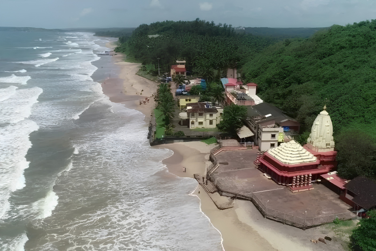Ganpatipule Beach
